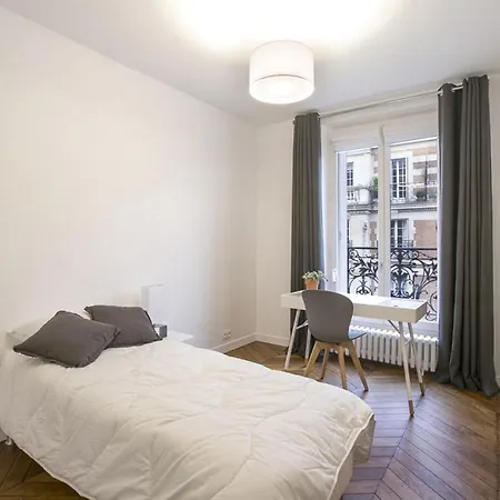Hermann Appartement In Paris Apartment *